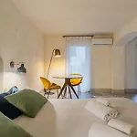 Casa Ettore By Apulia アパート バーリ
